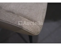 Tafel met stoelen - afbeelding 8 van  10