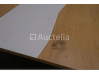 Tafel met stoelen - afbeelding 7 van  9