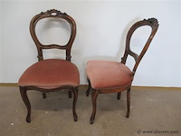 Tafel met stoelen - afbeelding 5 van  5