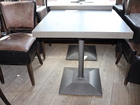 Tafel met stoelen - afbeelding 7 van  7