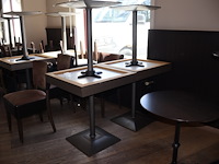 Tafel met stoelen - afbeelding 6 van  7