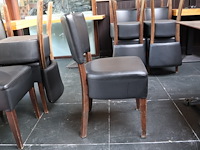 Tafel met stoelen - afbeelding 10 van  11