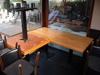 Tafel met stoelen - afbeelding 11 van  11