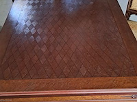 Tafel met uittrekbaar blad en zes stoelen - afbeelding 2 van  4