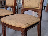Tafel met uittrekbaar blad en zes stoelen - afbeelding 4 van  4