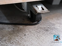 Tafel op wieltjes - afbeelding 6 van  6