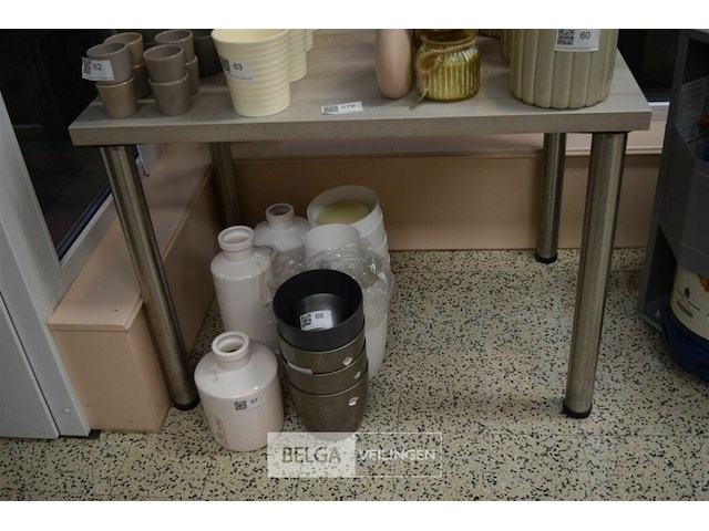 Tafel regelbare poten 100x70x75 cm - afbeelding 1 van  4