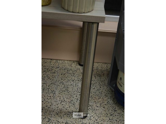 Tafel regelbare poten 100x70x75 cm - afbeelding 3 van  4