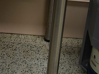 Tafel regelbare poten 100x70x75 cm - afbeelding 3 van  4