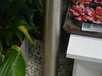 Tafel regelbare poten 60x60x90 cm - afbeelding 3 van  4