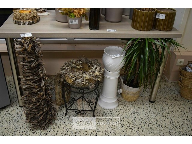 Tafel regelbare poten140x70x75 cm - afbeelding 1 van  4