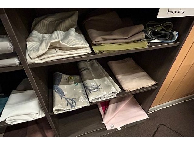 Tafel textiel - afbeelding 3 van  3