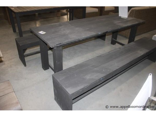 Tafel + twee banken hout zwart - afbeelding 2 van  2