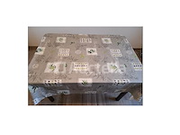 Tafel (uitneembaar) met 2 tafelkleden, 4 stoelen, 8 lijsten - afbeelding 13 van  16