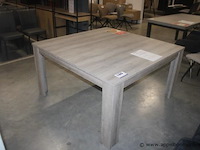 Tafel york vierkant 135x135cm - afbeelding 1 van  1