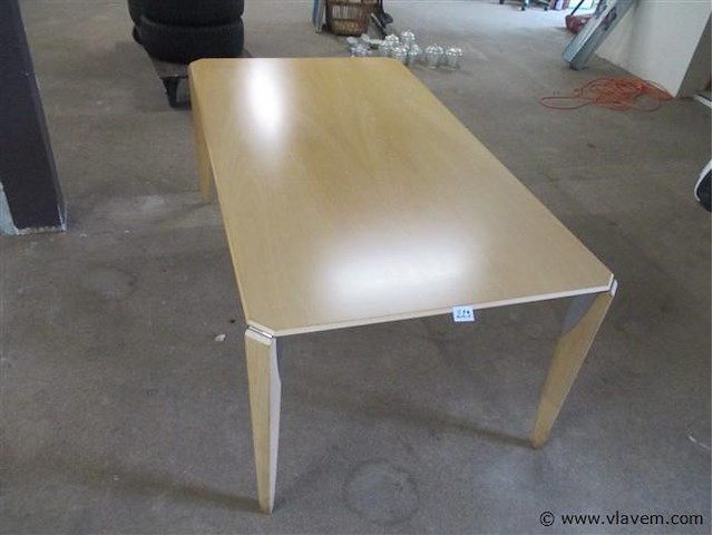 Tafel - afbeelding 1 van  3