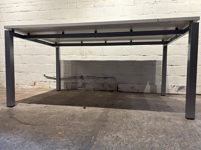 Tafel - afbeelding 2 van  2