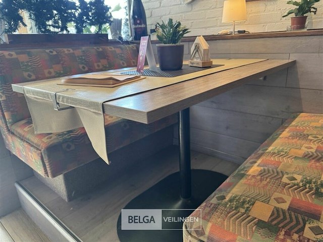 Tafel - afbeelding 3 van  3