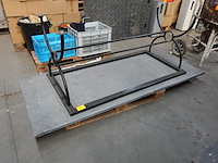 Tafel - afbeelding 1 van  5
