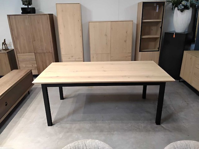 Tafel - afbeelding 1 van  3