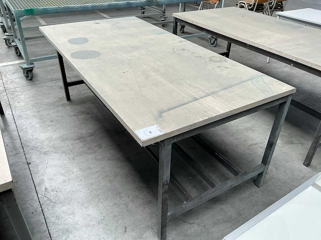 Tafel - afbeelding 1 van  3