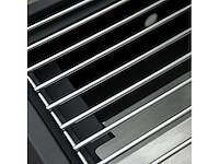 Tafelbarbecue gasbarbecue met 2 branders mobiele grill kleine buitenbarbecue barbecue kampeertafel met regelaar roestvrijstalen slang zwart 55 x 46,5 x 41 cm - afbeelding 4 van  6
