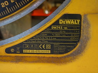 Tafelcirkelzaag dewalt + statief - afbeelding 5 van  5