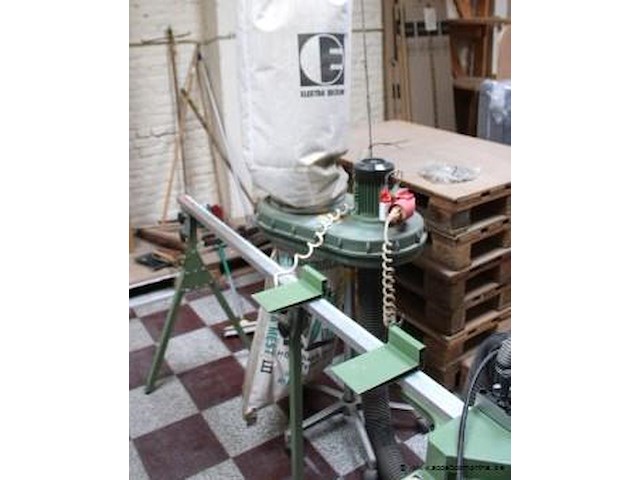 Tafelcirkelzaag elektra beckum kgs 300 vv aan- en afvoer en afzuiginstallatie - afbeelding 4 van  4