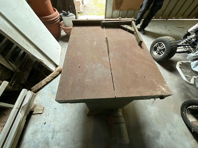 Tafelcirkelzaagmachine - afbeelding 2 van  3