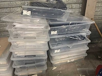 Tafelkleed (+-150x) - individueel pack - afbeelding 3 van  7