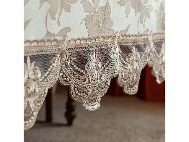Tafelkleed beige 140*240cm jacquard - afbeelding 3 van  4