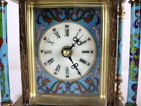 Tafelklok met cloisonne - afbeelding 3 van  9