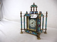 Tafelklok met cloisonne - afbeelding 4 van  9