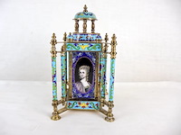 Tafelklok met cloisonne - afbeelding 9 van  9