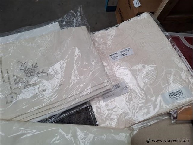 Tafellinnen - afbeelding 2 van  4