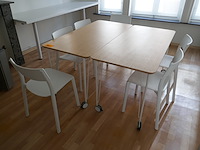 Tafels en stoelen - afbeelding 2 van  4