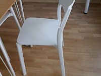 Tafels en stoelen - afbeelding 4 van  4