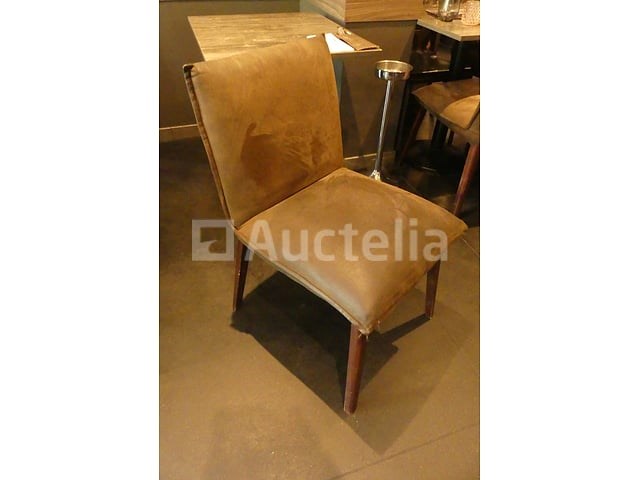 Tafels, stoelen - afbeelding 2 van  9