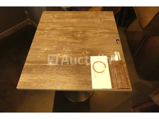 Tafels, stoelen - afbeelding 6 van  9