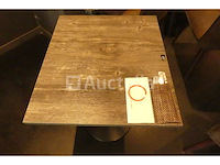 Tafels, stoelen - afbeelding 4 van  9