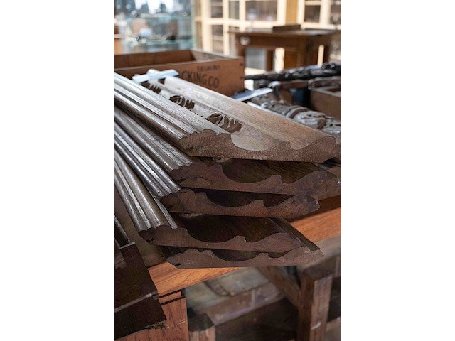 Tafel_sculteerwerk - afbeelding 2 van  2