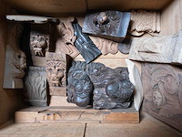 Tafel_sculteerwerk - afbeelding 1 van  4