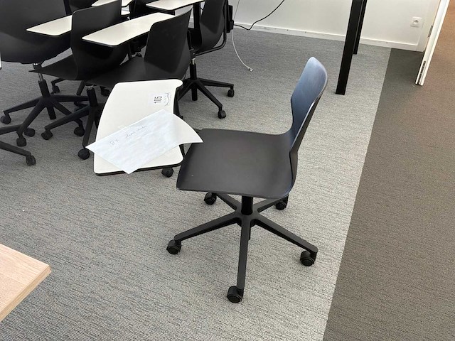 Tafelstoelen (8x) - afbeelding 1 van  5