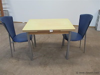 Tafel+stoelen - afbeelding 1 van  2
