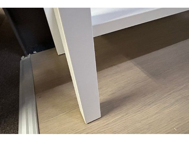 Tafeltje met lades - afbeelding 5 van  6