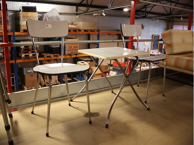 Tafeltje & stoelen - afbeelding 1 van  3