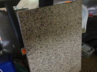 Tafelvoet en granieten blad b.46,5 x l.63,5 cm - afbeelding 2 van  2