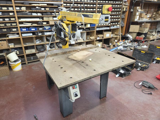 Tafelzaag dewalt dw729 - afbeelding 1 van  10