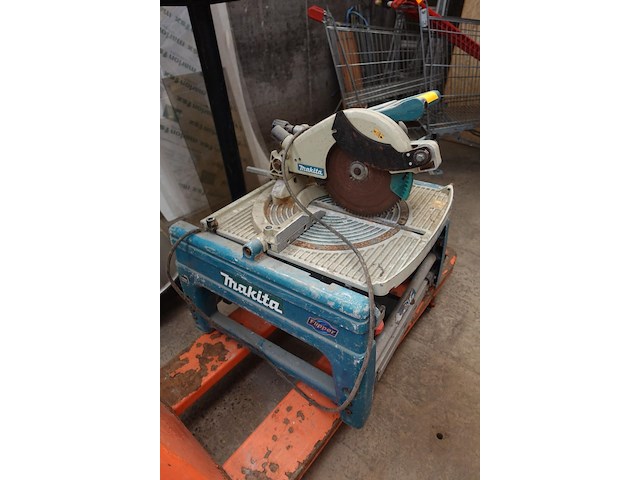 Tafelzaag makita (nazicht motor) - afbeelding 2 van  7