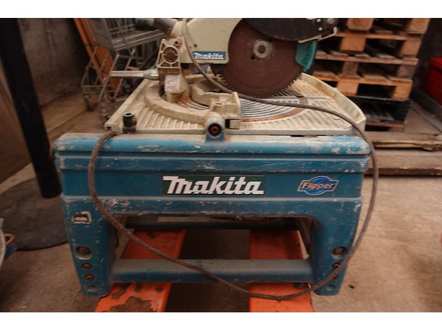 Tafelzaag makita (nazicht motor) - afbeelding 3 van  7